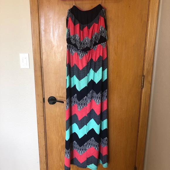 Maxi dress - Picture 3 of 3